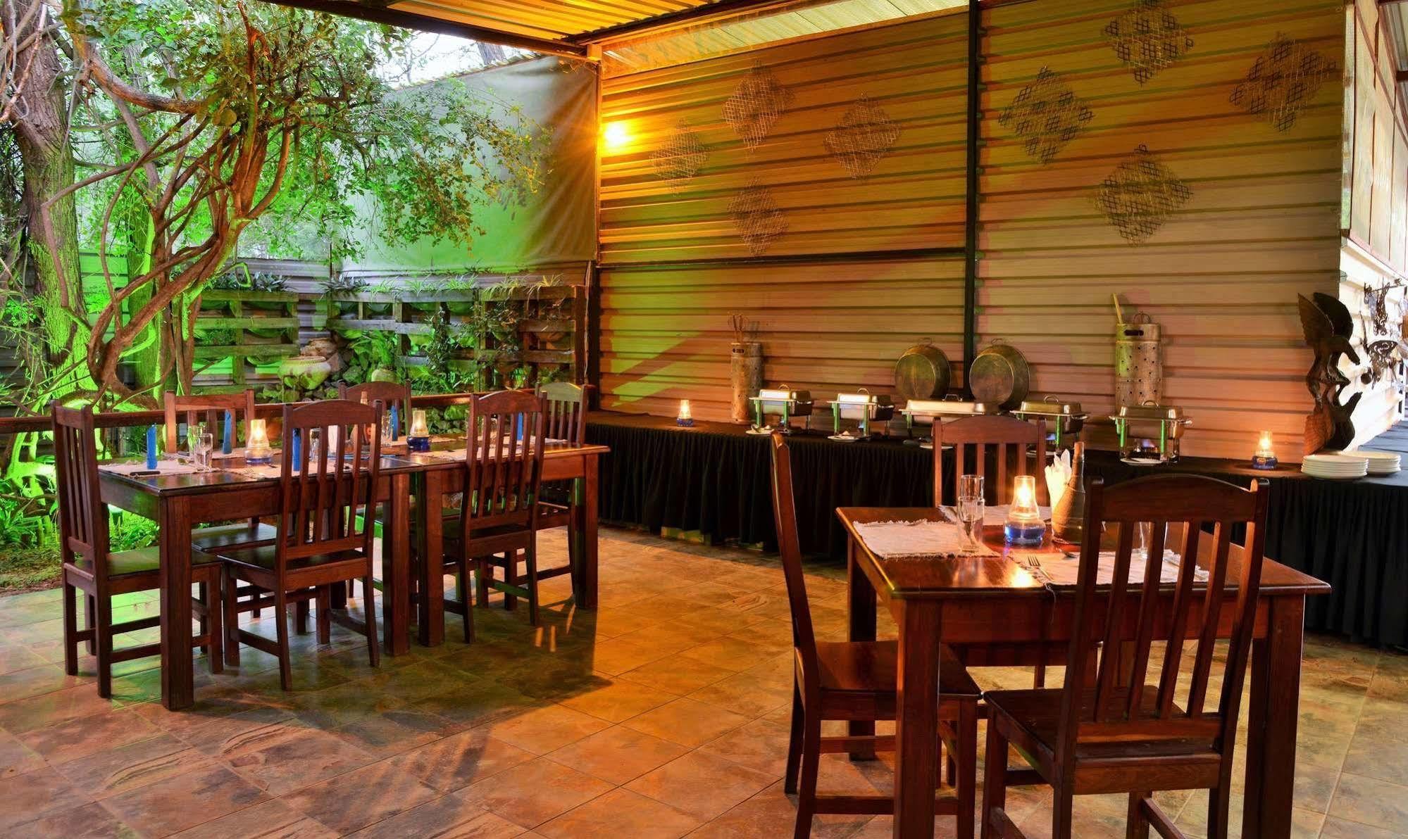 Thebe River Safaris Kasane Exterior foto